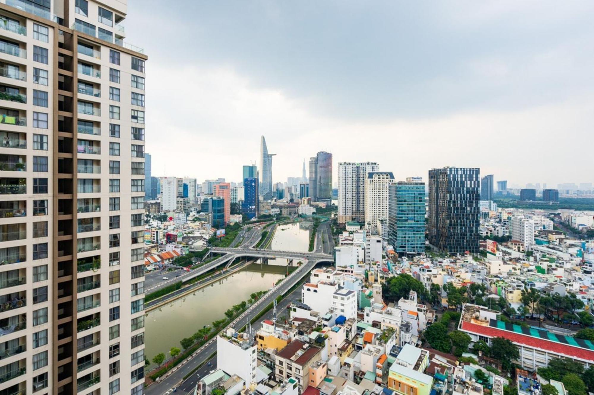 The Journey Riverside Apartment Ho Chi Minh City Exterior photo